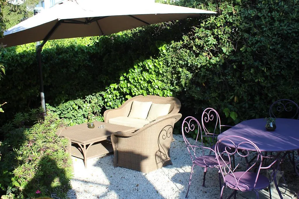 Hotel Bleu Riviera Καν-συρ-Μερ