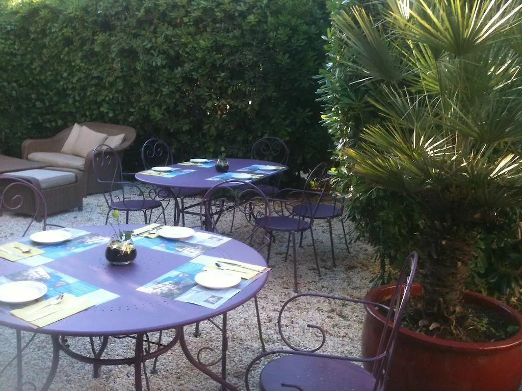 Hôtel Bleu Riviera Cagnes-sur-Mer France