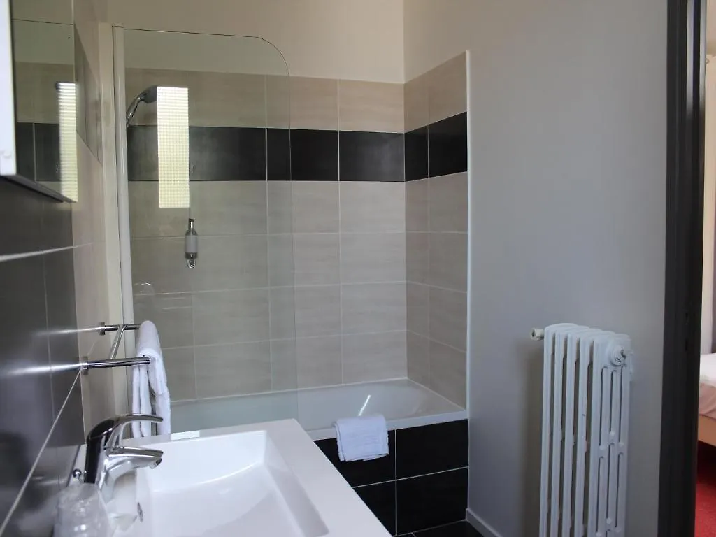 Hotel Bleu Riviera Cagnes-sur-Mer 3*,