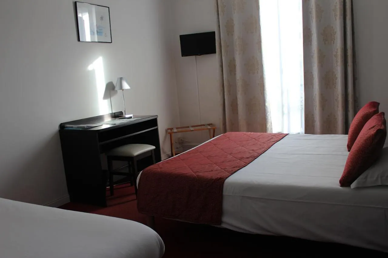 Hotel Bleu Riviera Cagnes-sur-Mer 3*,